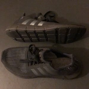 Adidas Swift Run